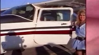 Pilot fickt mit Krankenschwester hardcore Milf