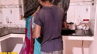 Indian Village Bhabhi Ki Rasoi Mai Mast Chudai Gaand Mari