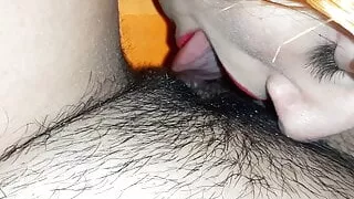 While my mother washes the dishes my girl licks my pussy