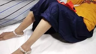 Indian hot bhabi ki chudai yellow sute me Hindi sex video