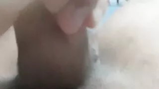 Kapoia gia voitheia?