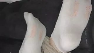 big feet for you to worship