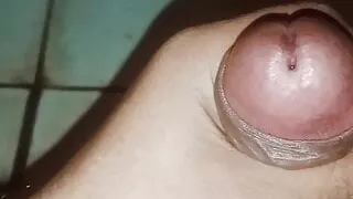 Cum in bathroom hardcore masturbation