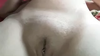 Alexxacandy masturbating with dildo