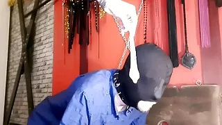 A lot of sperm to humiliate one slave.