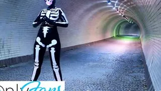It is BONE day! will you join me on my latex photoshoot?