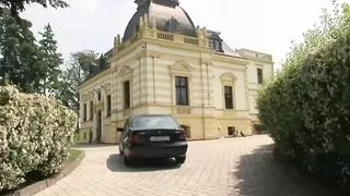 Busty teen Mia Leone sucks, wanks and fucks cock