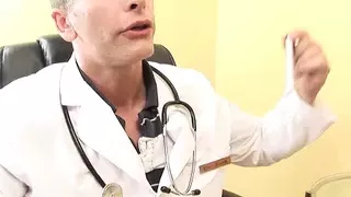 The brunette Cassandra Cruz visits the doctor