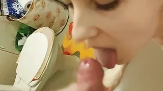Cum on my pretty face and in my mouth