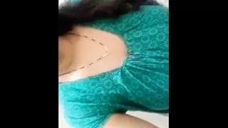 Hot bhabi show boobs to her boyfriend