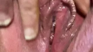 Honeyfleur close-up pussy play