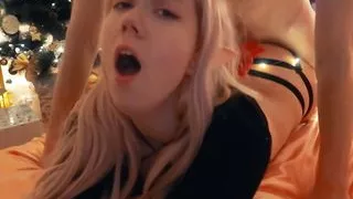 Naughty sis gets anal banged for Xmas
