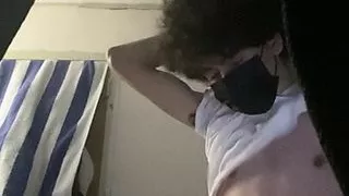 Trying not to make noise before family finds out!!