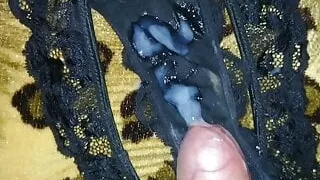 Cumming on gf's dirty panties
