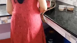 Kaam Wali Bhai Ko Kitchen Me Choda - Fuck My Maid In Kitchen