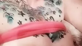 Freshly woken queen is ready to show you all she has to offer