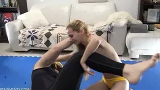 Holey Hunter vs. The Mexican, Chess Fight