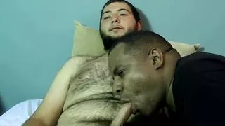 Fat amateur has his dick sucked by an older black gay Joe