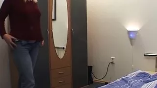 Molliges Camgirl Date wird zum Fickskandal Deutsch