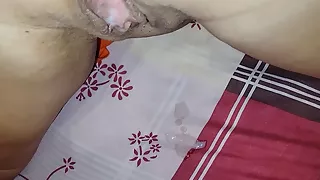 I looked under the skirt of my beloved stepmother! taboo