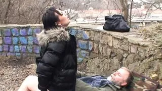 Alt und Jung Sextreffen am Strassenrand