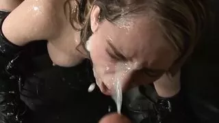 Amber Ashlee Fucked hard in All Holes – Blowbang