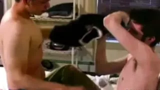 Vintage Porno sexy Twinks schwul gefickt von seinem heterosexuellen Freund