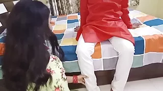 Sasur ji aise mat karo mai apke bete se sikayat kar dungi