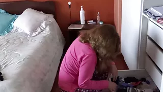 Mutual masturbation and cumshot with my wife's sister