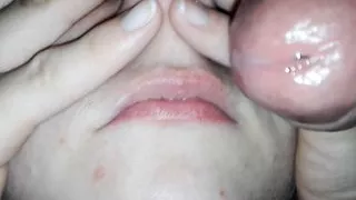 Cum on her lips