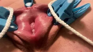 Pumped up pussy cumming