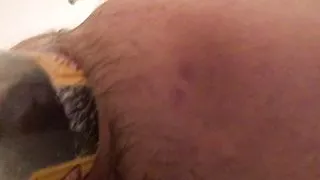 Grosse bouteille anal