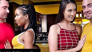 Hot Couples, Full-Swap During INTERRACIAL FOURSOME!