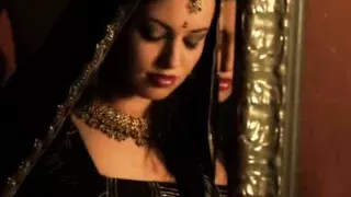 Seductive Dance – Sensual Indian Beauty