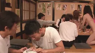 Minami Kitagawa foursome ends in an asian cum facial