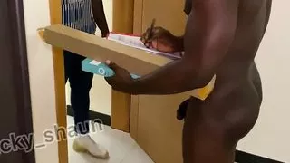 I fucked the delivery man because I was very horny