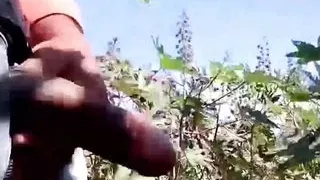 Jungle me muth mari aur cum nikala