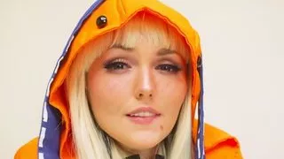 Runa feels naughty with black toy