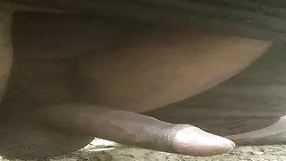 Masturbation auf dem Feld, sieh meinen großen schwarzen Schwanz