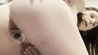 Anal Plug Removal & Pussy Rubbing