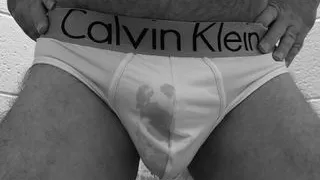 MisterPisser Soaks His Calvins!