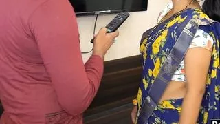 desi pari bhabhi seduces television  mechanic for sex with clear hindi audio