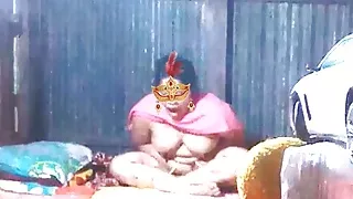 Desi village aunty showing her big boobs and body.