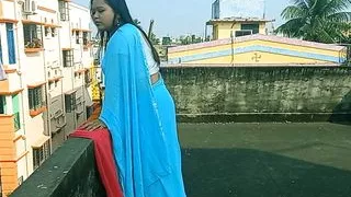 Indian xxx hot bhabhi vs House owners son! Amazing hindi hot sex