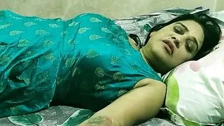 Fucking xxx milf bhabhi! Push my penis inside her wet pussy – Oh, great!!