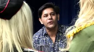 Blonde and Blonder - Chapter #02