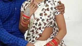 White sadi me ap aur bi sundar dikhati ho