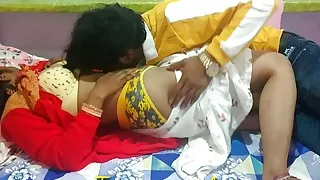 Newly Married Bhabhi Has 'HOT' Fuck With Surprise Anal Shot.