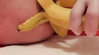 Timmyboy92’s ass turned banana crusher
