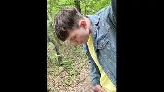 Niedlicher Sex, Handarbeit, Monsterschwanz, Orgasmus, Sex im Freien, Jung